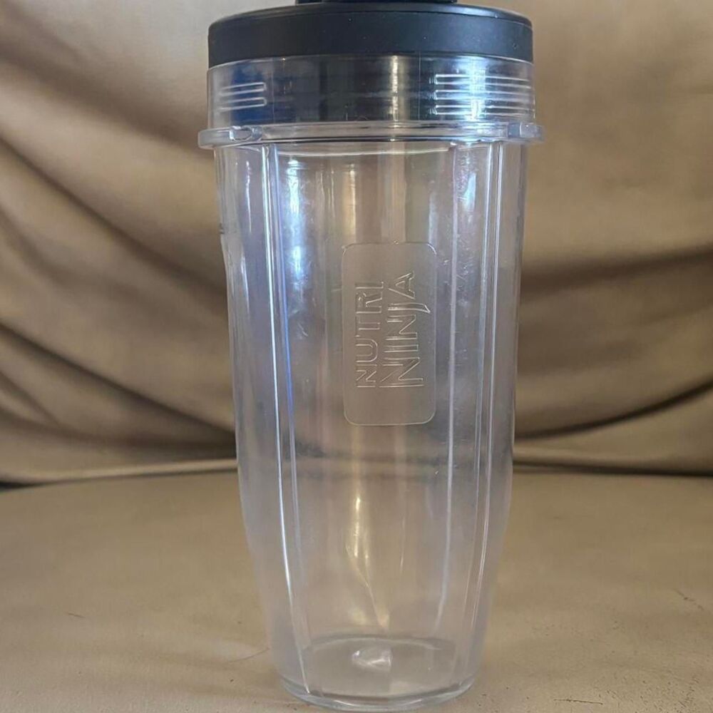 Nutri Ninja replacement cup with lid